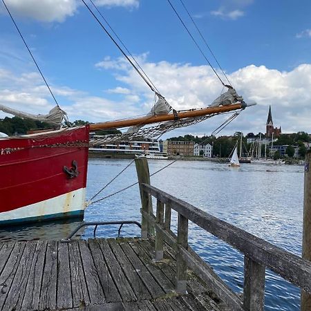 "Engelsby-Dorf" Flensburg Exteriör bild