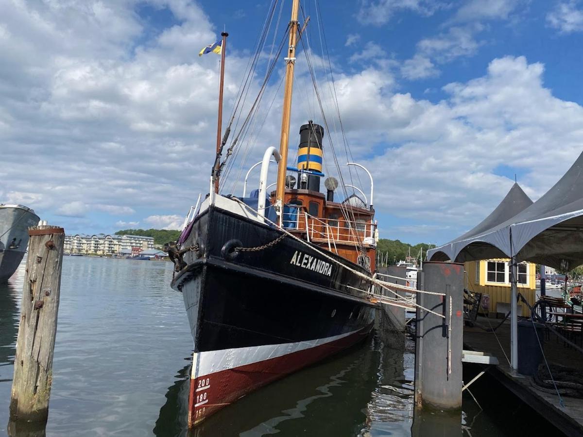 "Engelsby-Dorf" Flensburg Exteriör bild